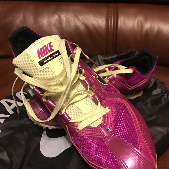 Nike Women’s Rival MD Running Spikes 9.5 - Picture 3 of 5